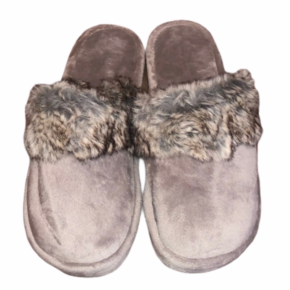 pottery barn slippers